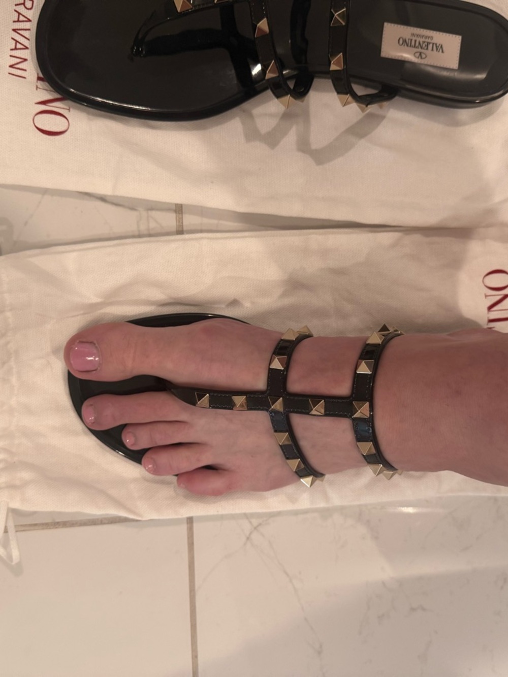 Valentino Garavani Black Rockstud Jelly Slide Sandals - Picture 2 of 4